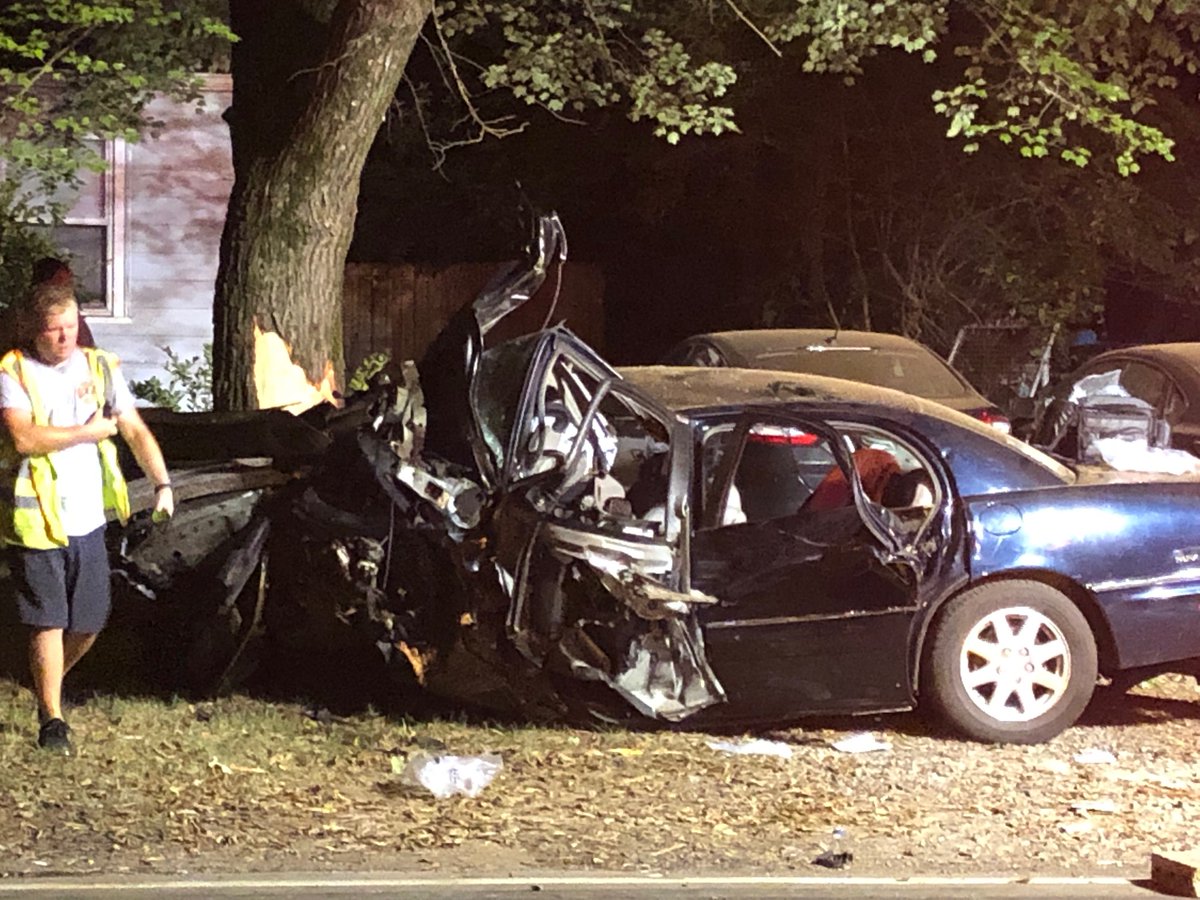 1 person killed in crash at Barringer Dr and Remount Rd in West Charlotte. More info to come   