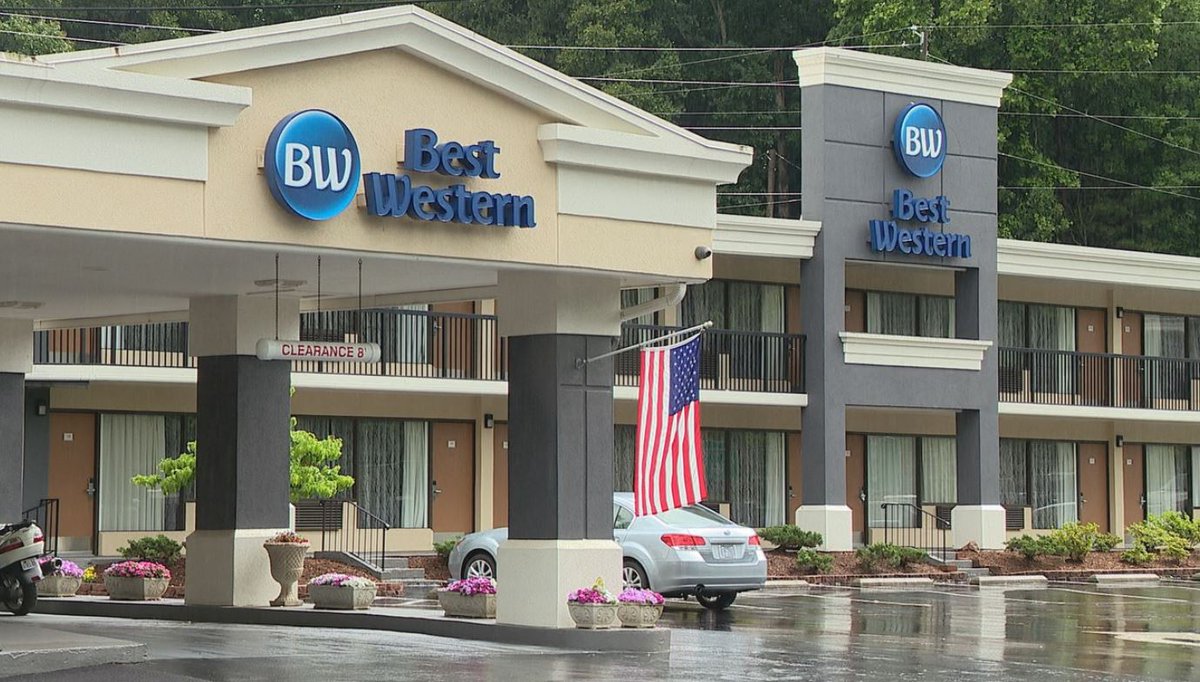 Man found dead at Asheville motel in June died from overdose, autopsy results say