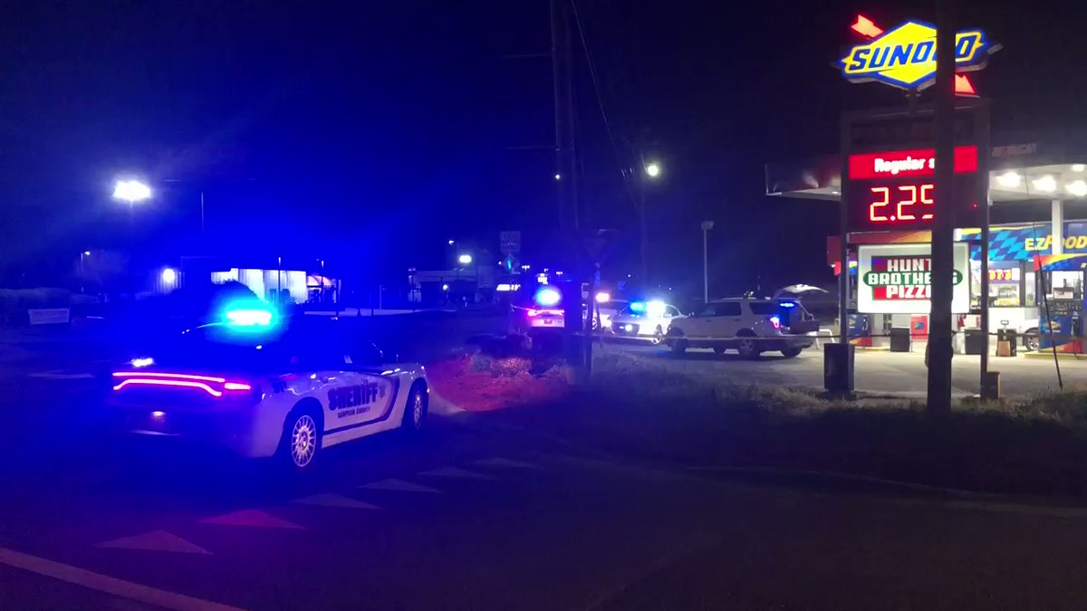 1 killed, 1 injured at Sunoco on Hwy. 24 in Roseboro, SampsonCounty  