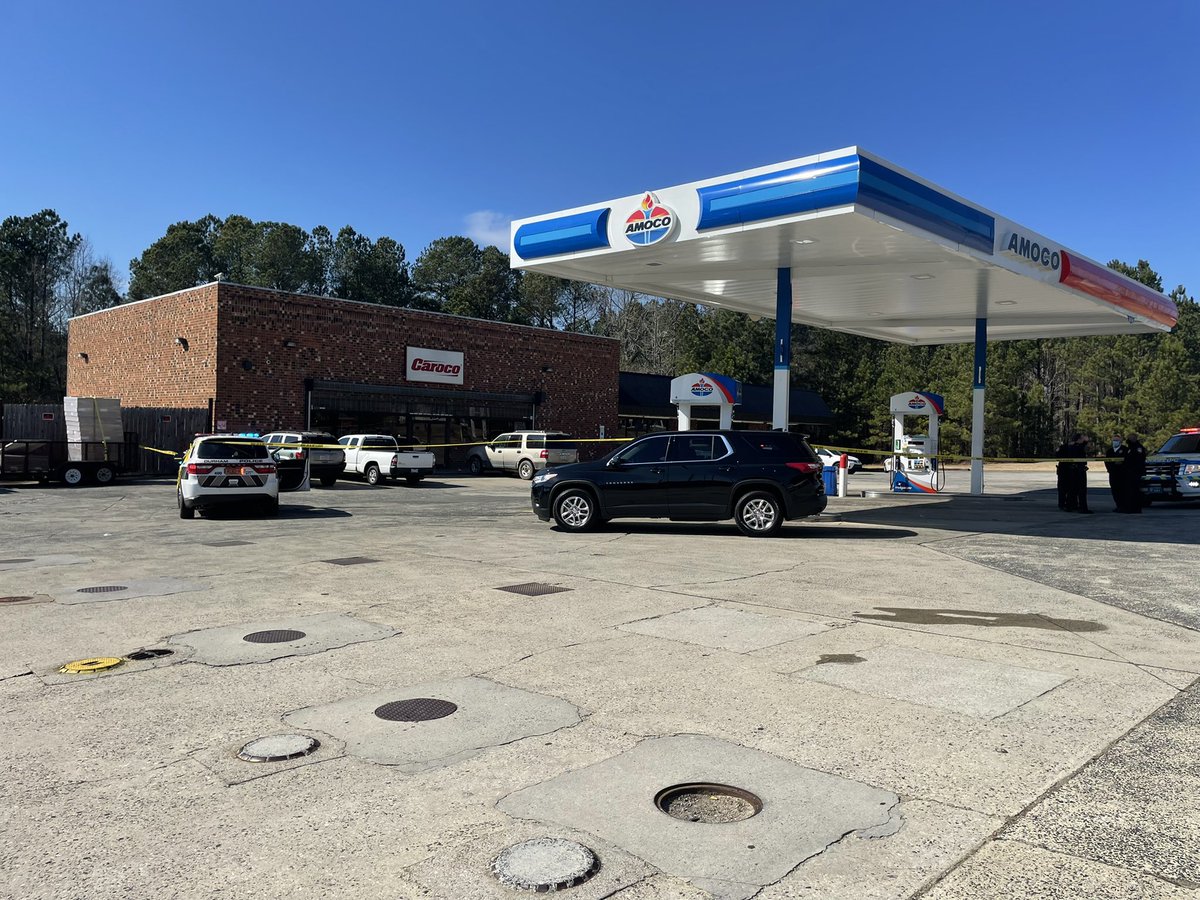 .@TheDurhamPolice confirm a young person was shot at a gas station right across the street from Hillside High School. Officers say there was an altercation that occurred that led up to the shooting.