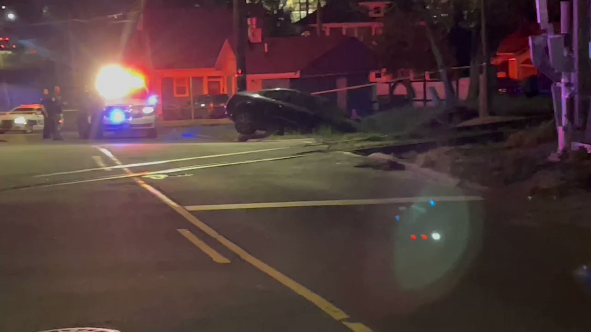 .@TheDurhamPolice officers are on scene of a shooting at the intersection of Alston Ave. & Juniper St. where two people were shot and suffered life threatening injuries. Police have blocked off an area where a car has wrecked. No word on what led up to the shooting