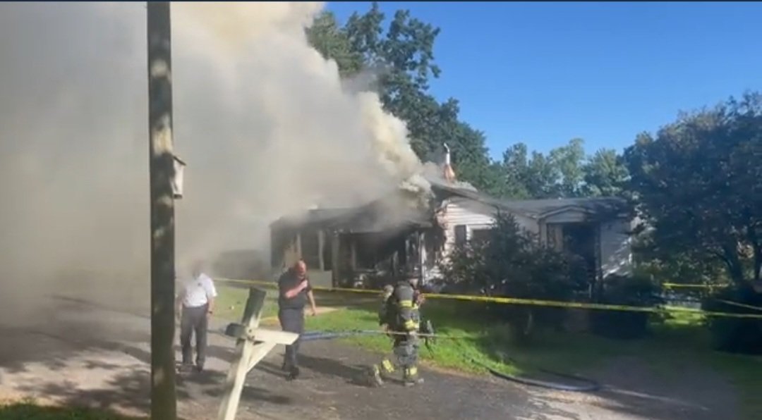 Hickory,NC Residential Fire* 900 20th Street NW. @HickoryFD working, FMO onscene; no injuries reported