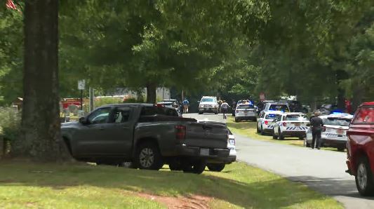 Officer dies at hospital after turning gun on himself in southwest Charlotte