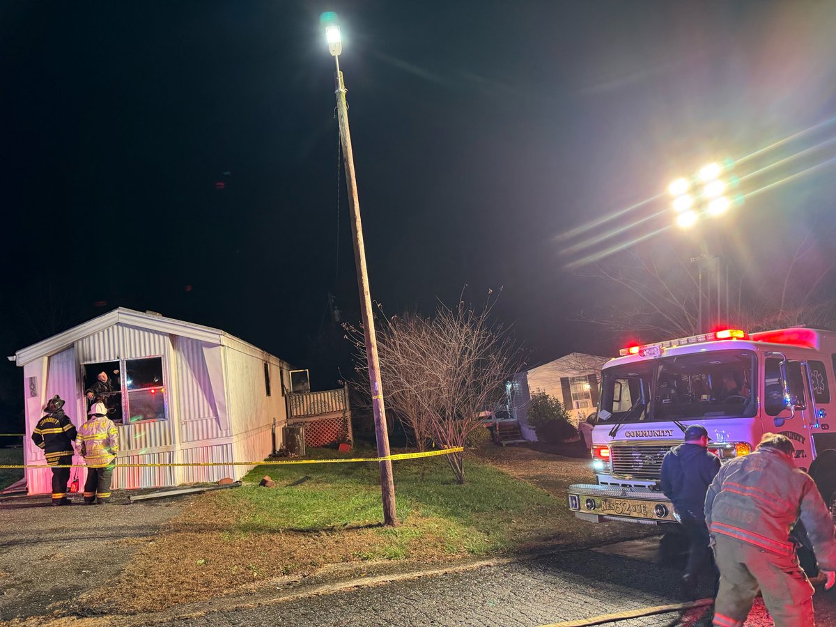 Gaston County crews battled fatal house fire in Gastonia, Sunday night