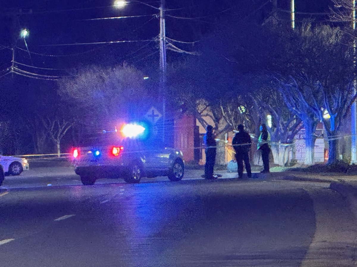 Pedestrian fatally struck in southeast Charlotte, Medic says