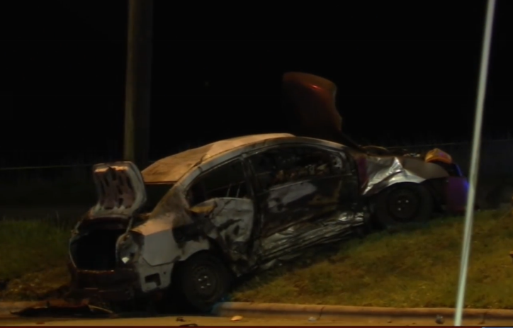 Police investigate fatal crash in south Charlotte