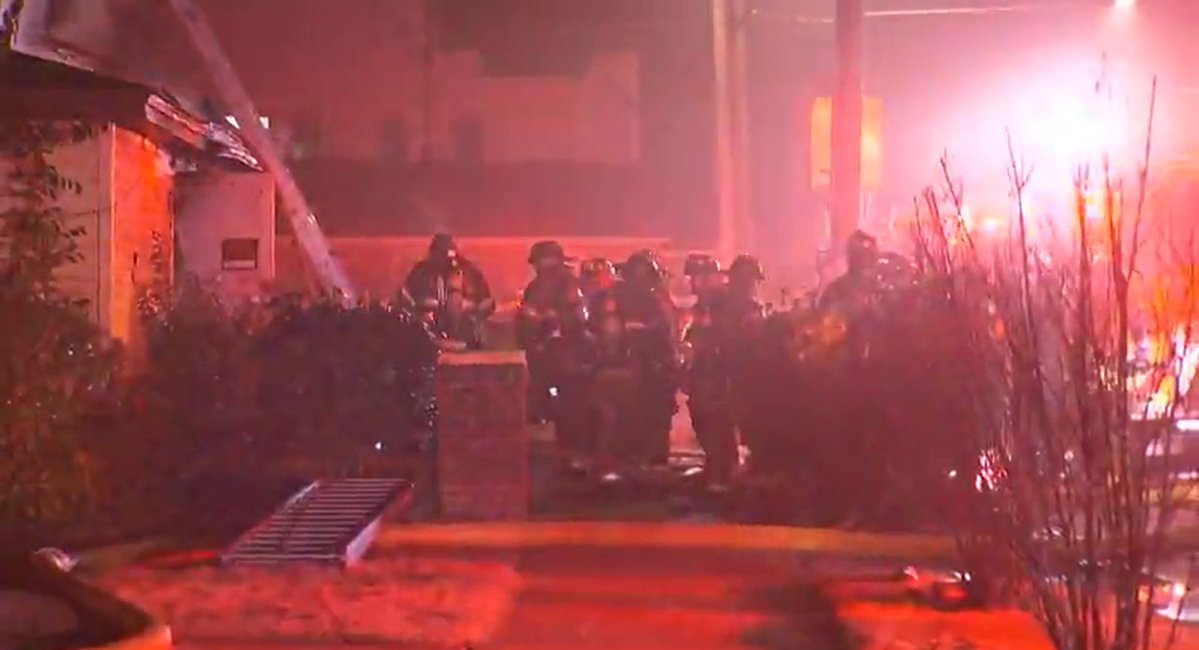 Residents in a downtown Raleigh neighborhood woke to the smell of smoke and sounds of sirens Thursday night, as fire crews battled the blaze at a home on Haywood Street